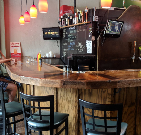 Trailhead Restaurant & Bar TV area